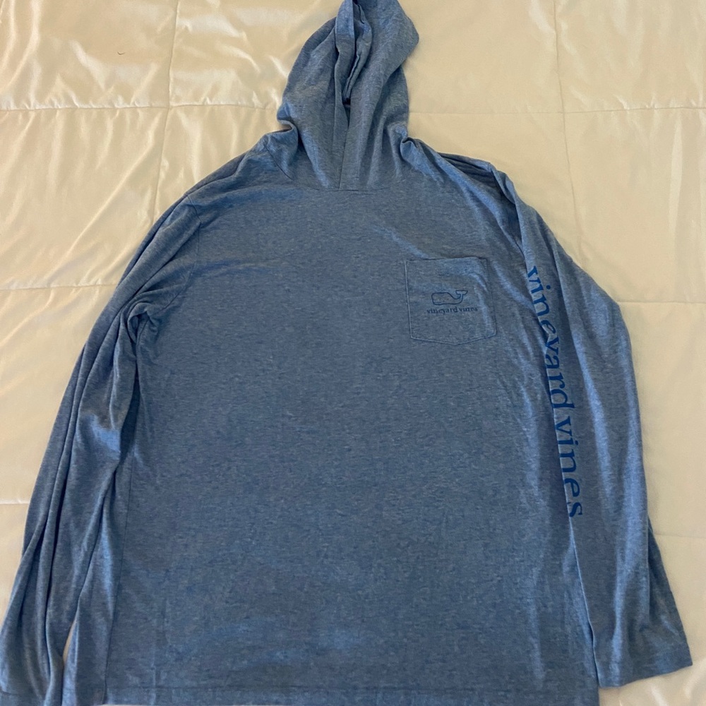 Vineyard vines thin sweatshirt